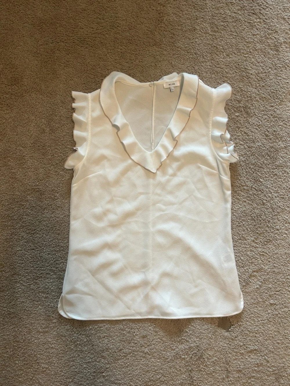 REISS Rosa Blouse with Ruffle Detail - Picture 3 of 5
